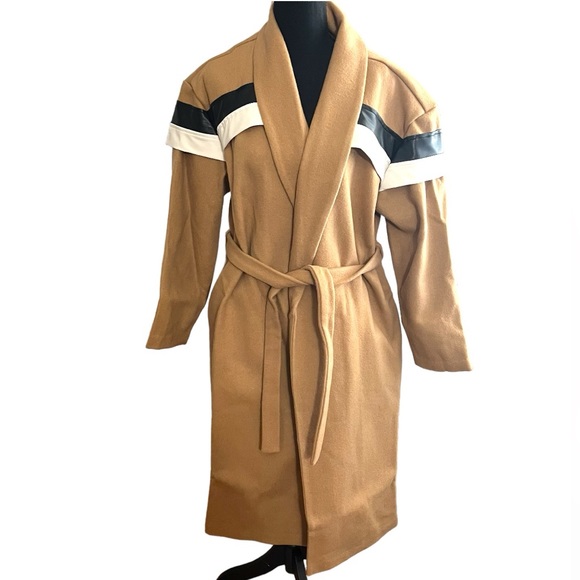 Jackets & Blazers - NWT Making the Cut Andreas Wool camel stripe coat